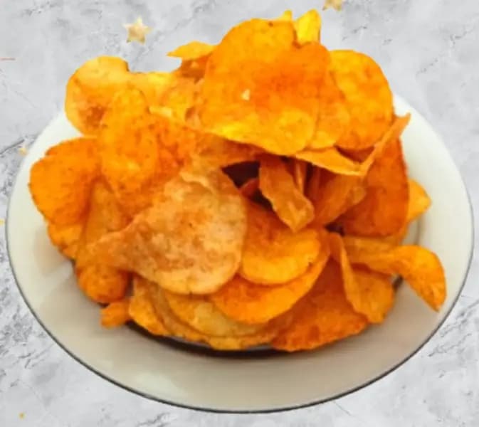 Plain Chips Spicy (90 Grams)